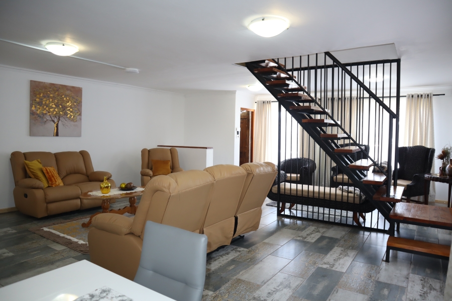 3 Bedroom Property for Sale in Wavecrest Eastern Cape